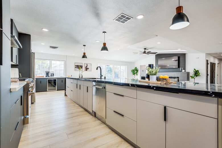 The Regal Estate with a Pool - Las Vegas, Nevada