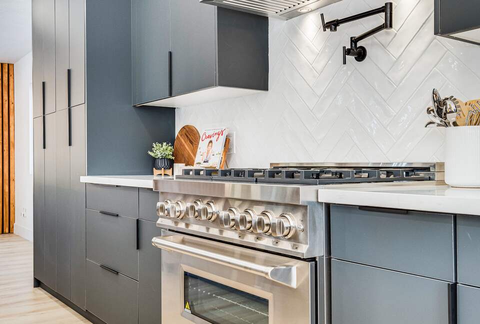 The Regal Estate with a Pool - Las Vegas, Nevada