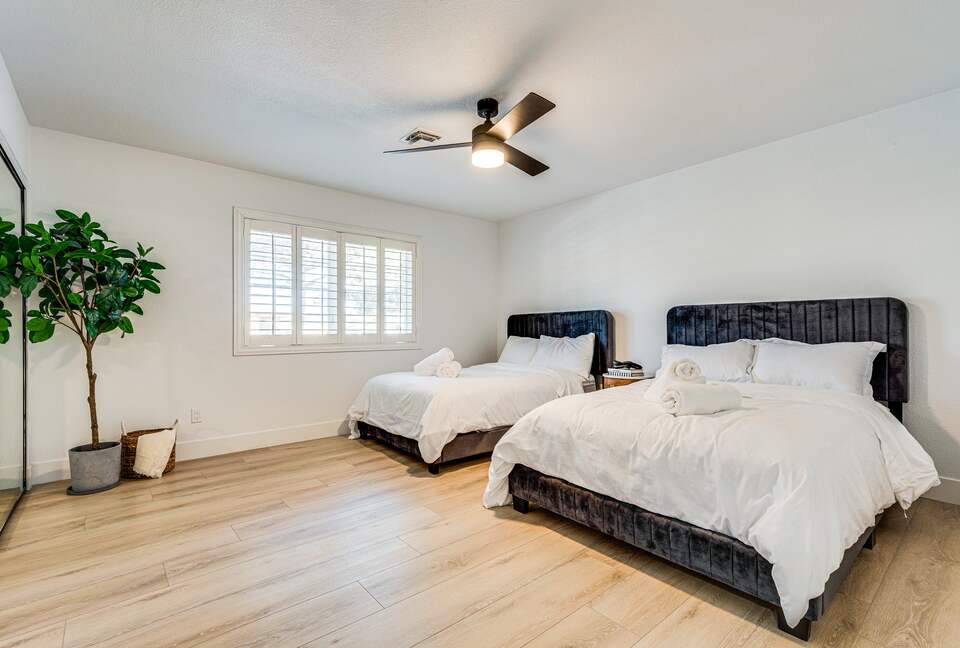 The Regal Estate with a Pool - Las Vegas, Nevada