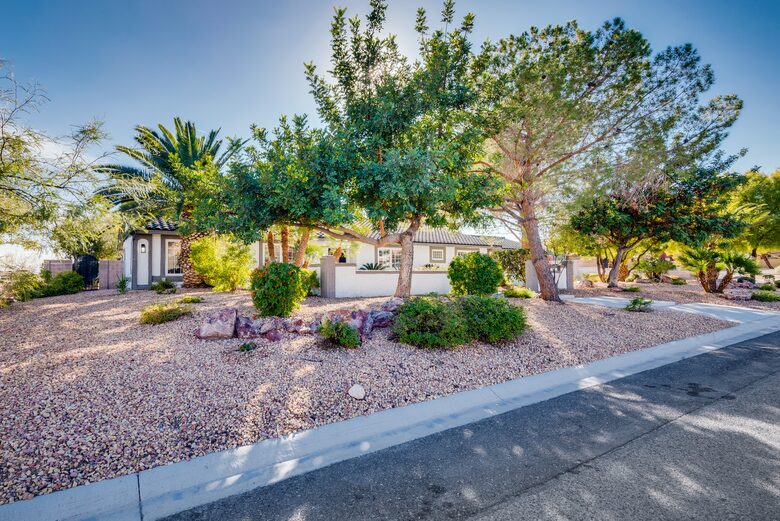 The Regal Estate with a Pool - Las Vegas, Nevada