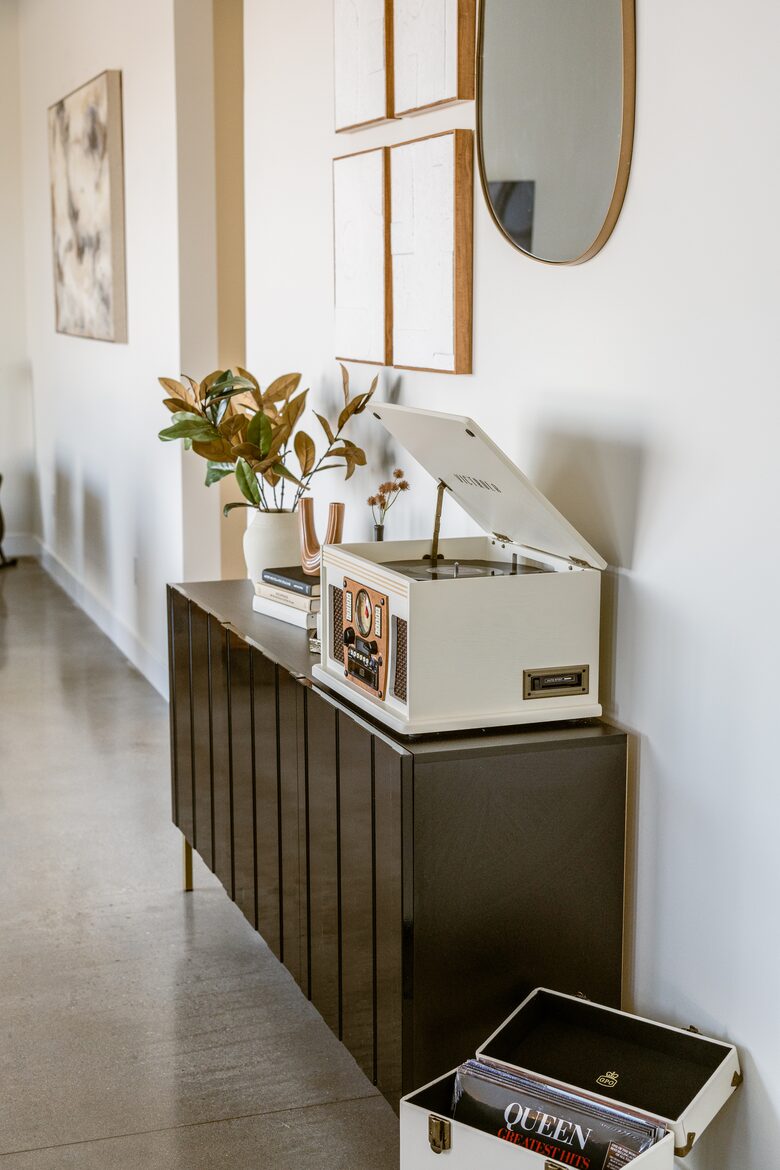 Peaceful Pueblo Modern Oasis | Spa + Game Room - Joshua Tree, California