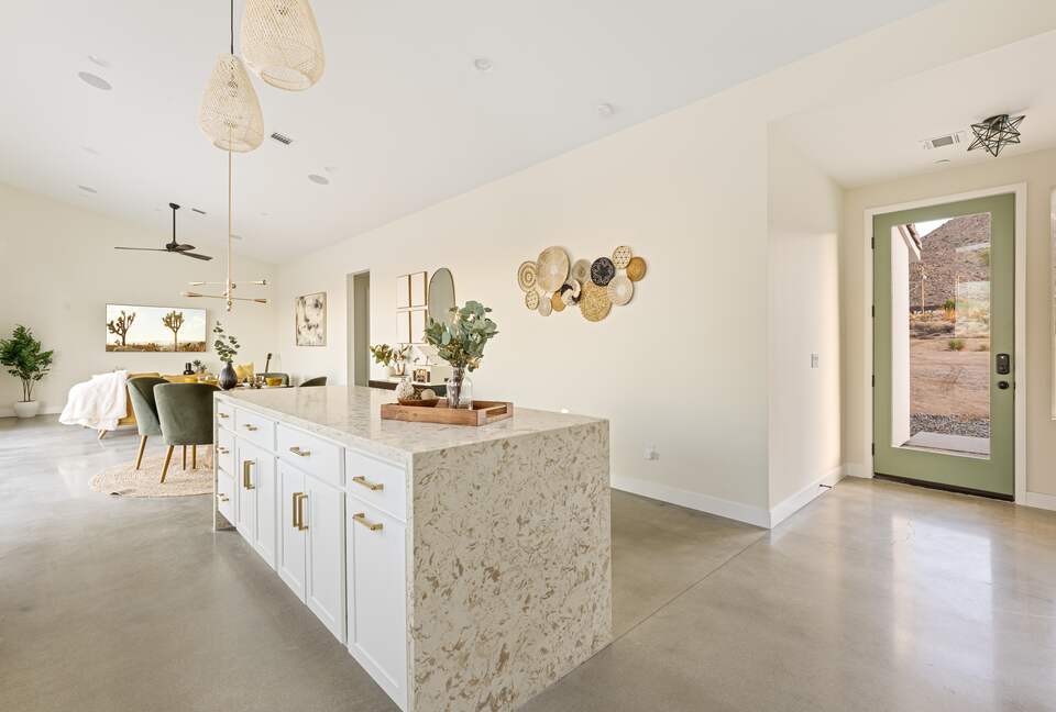 Peaceful Pueblo Modern Oasis | Spa + Game Room - Joshua Tree, California