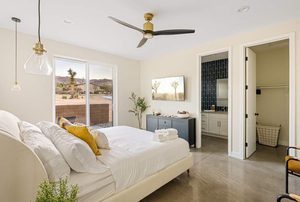 Peaceful Pueblo Modern Oasis | Spa + Game Room - Joshua Tree, California