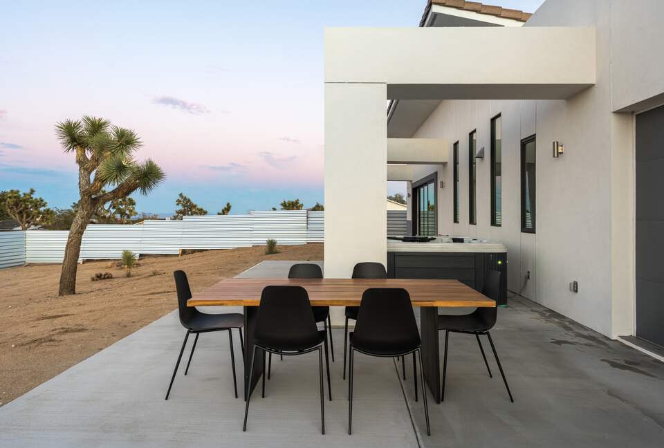 Peaceful Pueblo Modern Oasis | Spa + Game Room - Joshua Tree, California