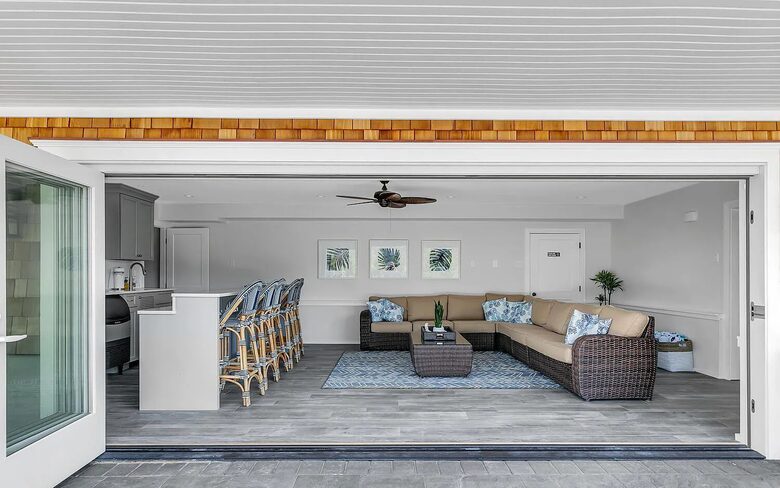 Stunning Ocean Ave Beach House | With pool and bonus rooms - Mantoloking, New Jersey