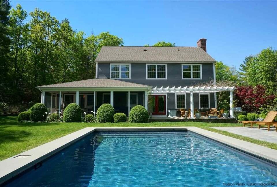 Luxurious and Modern Retreat in the Catskills - Kerhonkson, New York