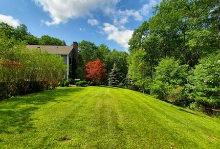 Luxurious and Modern Retreat in the Catskills - Kerhonkson, New York