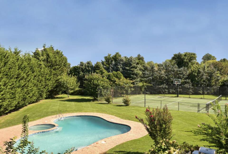 Windmill Manor - Water Mill, New York