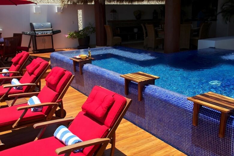 La Pintadita - IXTAPA, ZIHUATANEJO, Mexico