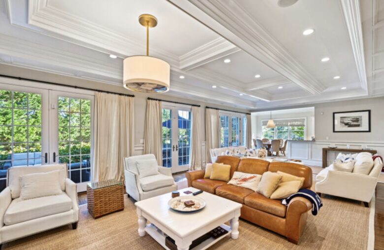 Windmill Manor - Water Mill, New York