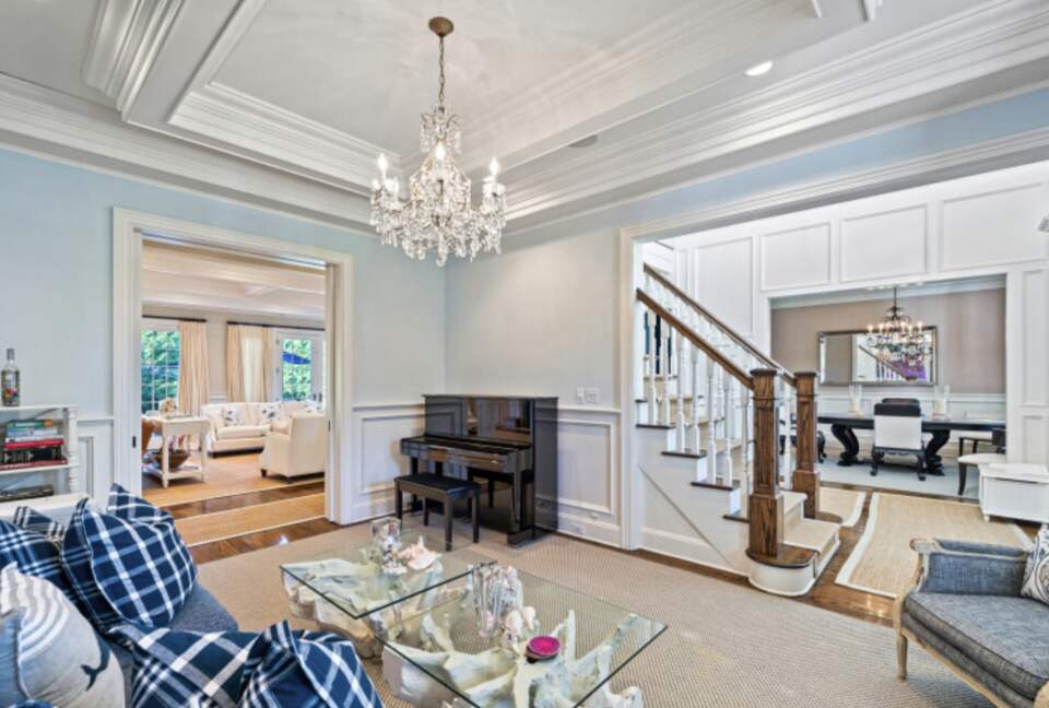 Windmill Manor - Water Mill, New York