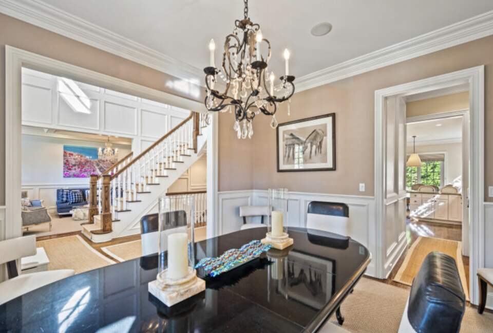 Windmill Manor - Water Mill, New York