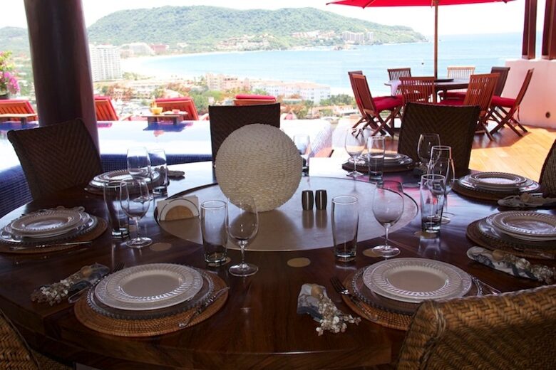 La Pintadita - IXTAPA, ZIHUATANEJO, Mexico