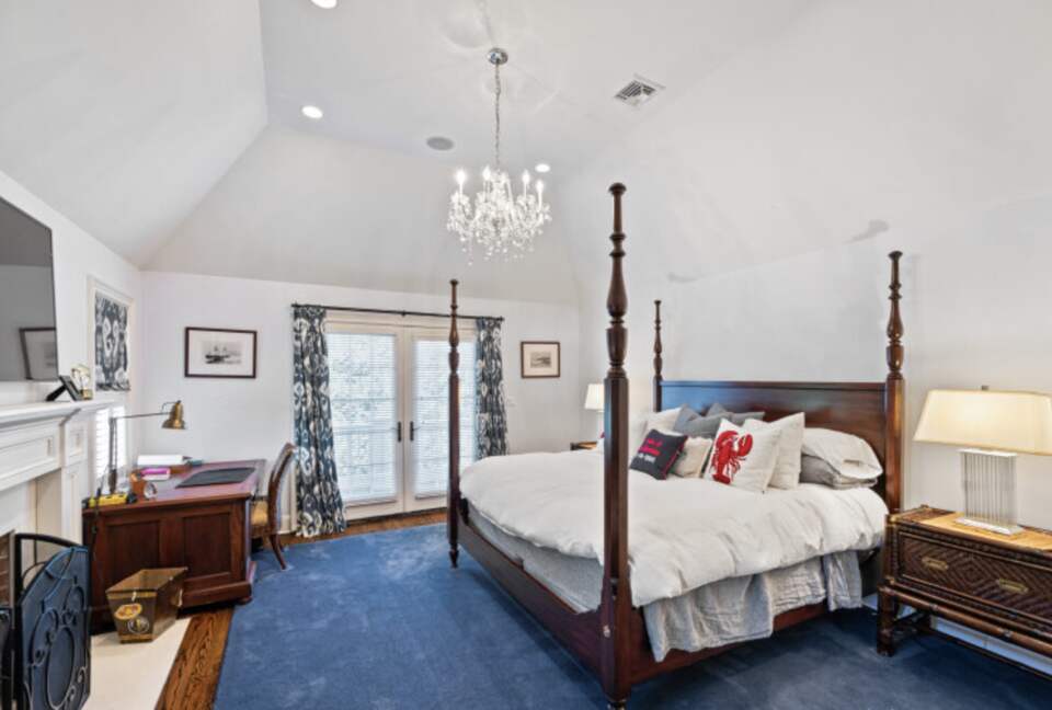 Windmill Manor - Water Mill, New York