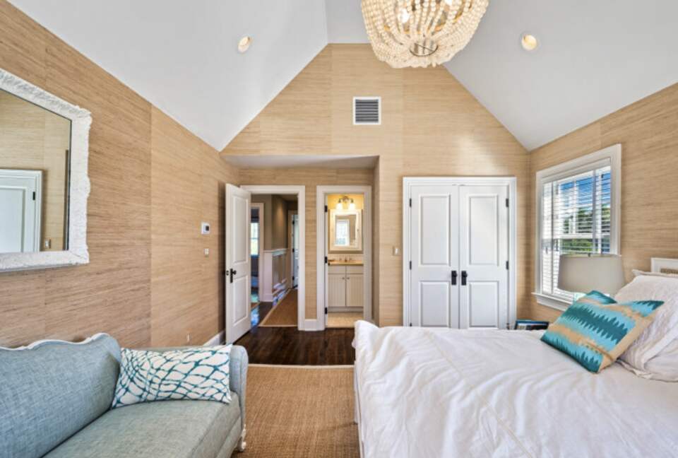 Windmill Manor - Water Mill, New York