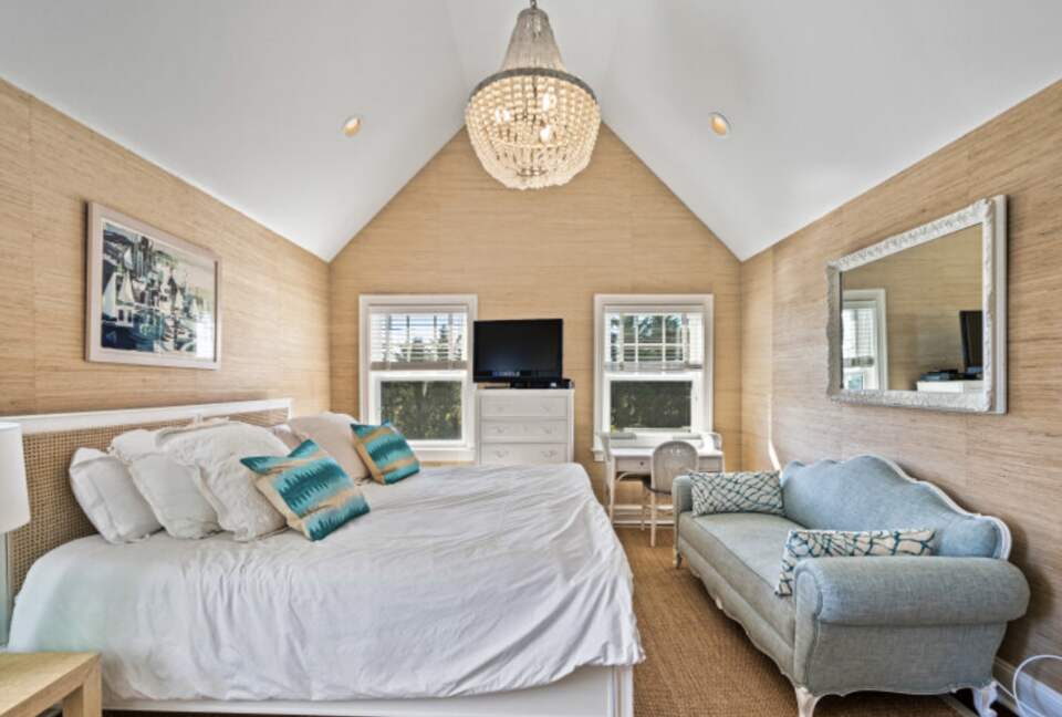 Windmill Manor - Water Mill, New York