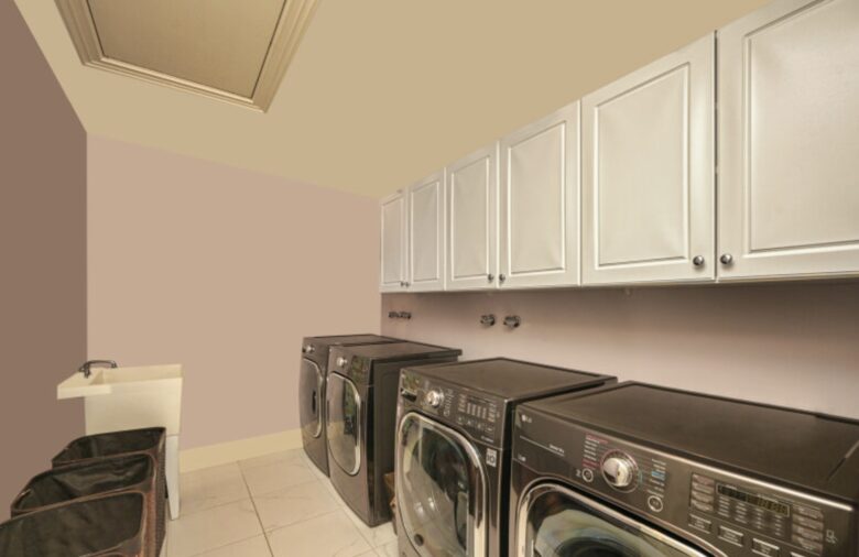 Windmill Manor - Water Mill, New York