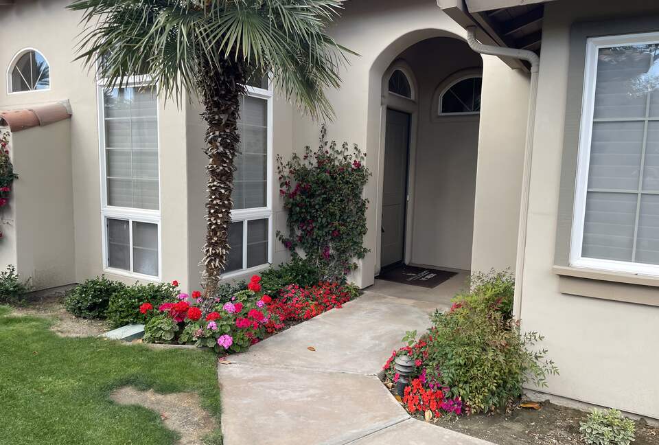 La Quinta Getaway Loaded with Resort Amenities - La Quinta, California