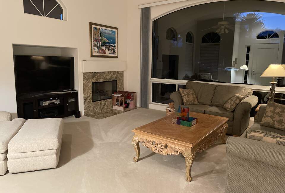 La Quinta Getaway Loaded with Resort Amenities - La Quinta, California