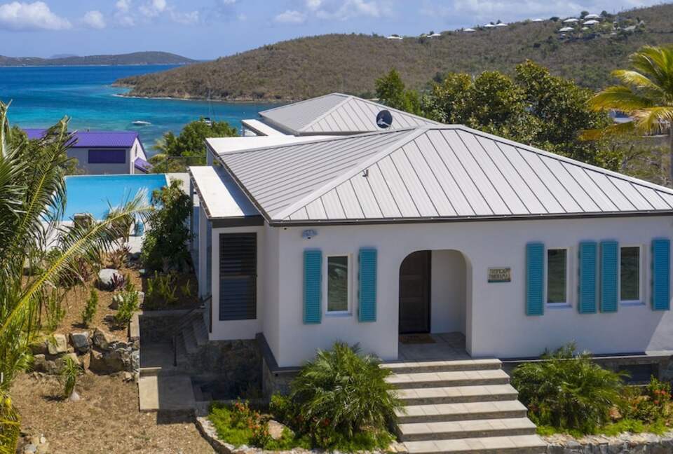 Tropical Panorama Cruz Bay Retreat | Unbeatable location in private/ compound | Walk to Town - Estate Enighed, Virgin Islands, U.S.