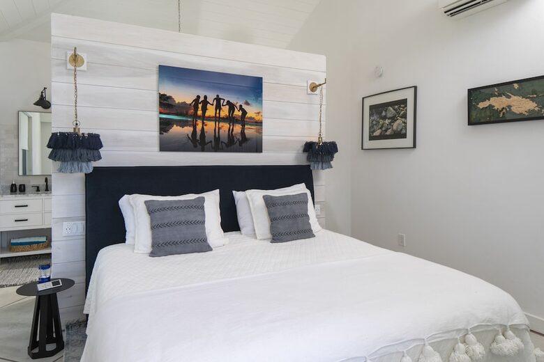 Tropical Panorama Cruz Bay Retreat | Unbeatable location in private/ compound | Walk to Town - Estate Enighed, Virgin Islands, U.S.