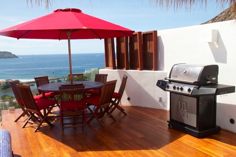 La Pintadita - IXTAPA, ZIHUATANEJO, Mexico