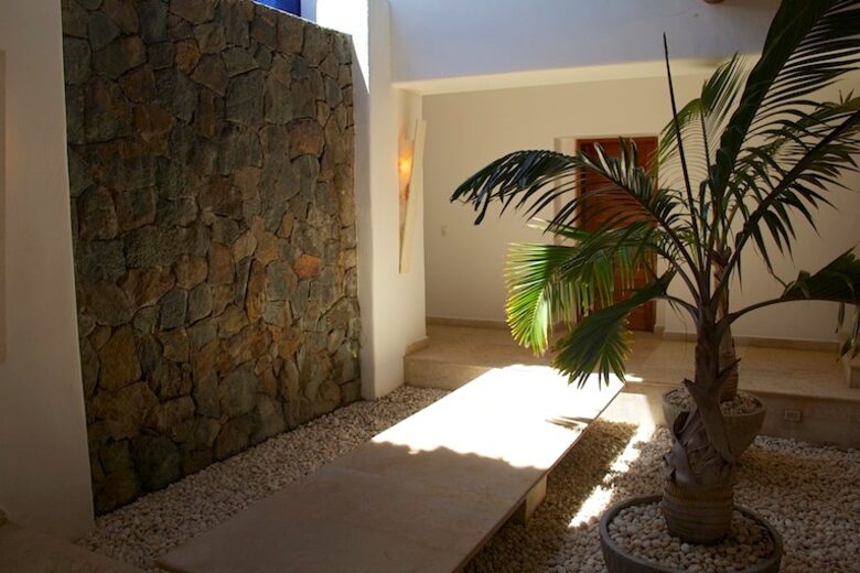 La Pintadita - IXTAPA, ZIHUATANEJO, Mexico