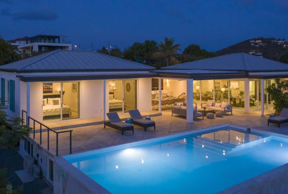 Tropical Panorama Cruz Bay Retreat | Unbeatable location in private/ compound | Walk to Town - Estate Enighed, Virgin Islands, U.S.
