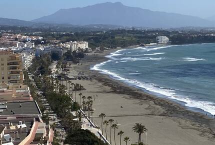 Beautiful, contemporary apartment overlooking Estepona - Estepona, Spain