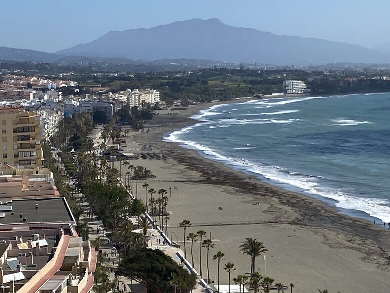 Beautiful, contemporary apartment overlooking Estepona - Estepona, Spain