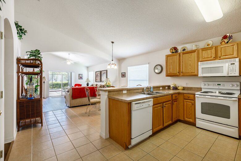 ForeverParadise - Davenport, Florida