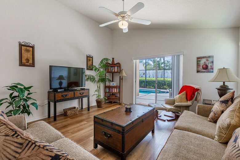 ForeverParadise - Davenport, Florida