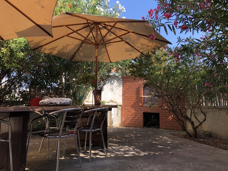 Vila Nona | Authentic STONE HOUSE by NYC designer - Susak, Croatia