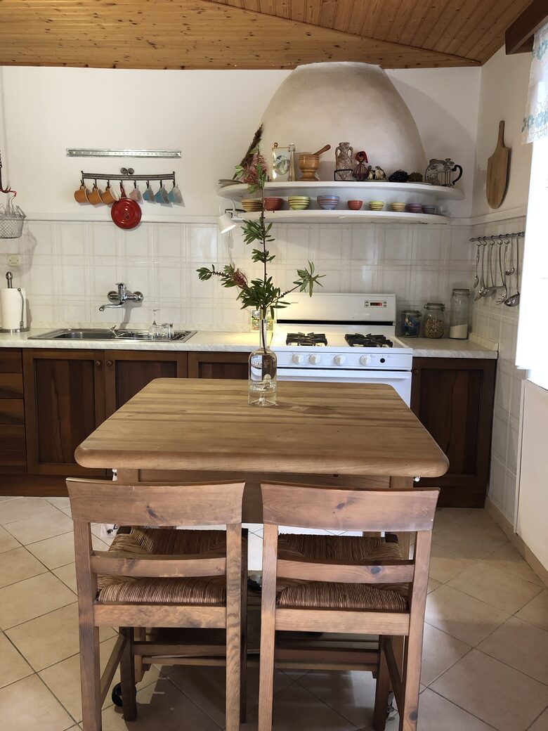 Vila Nona | Authentic STONE HOUSE by NYC designer - Susak, Croatia