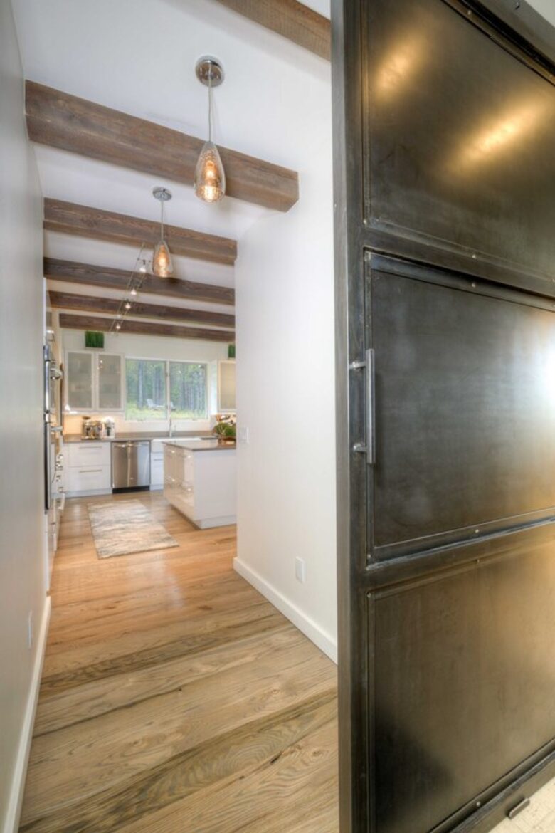 Modern Mountain Retreat with Stunning Views + Amenities Galore - Big Sky, Montana