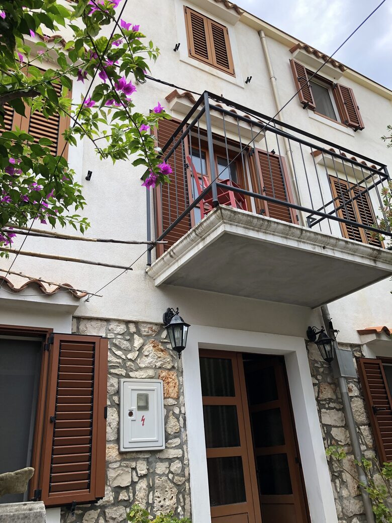 Vila Nona | Authentic STONE HOUSE by NYC designer - Susak, Croatia