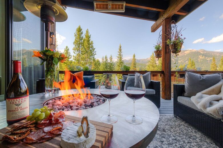 Modern Mountain Retreat with Stunning Views + Amenities Galore - Big Sky, Montana