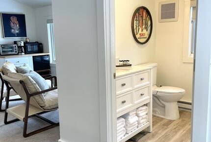 Modern Mountain Retreat with Stunning Views + Amenities Galore - Big Sky, Montana