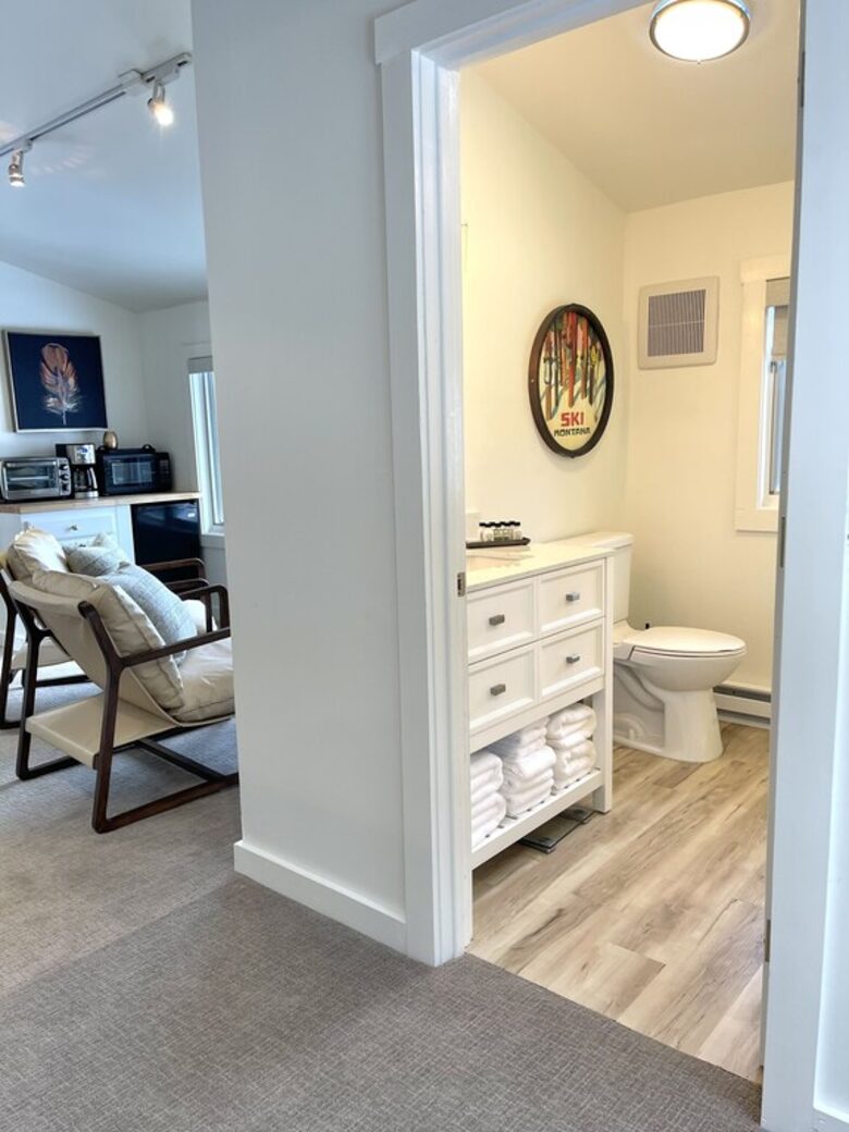 Modern Mountain Retreat with Stunning Views + Amenities Galore - Big Sky, Montana