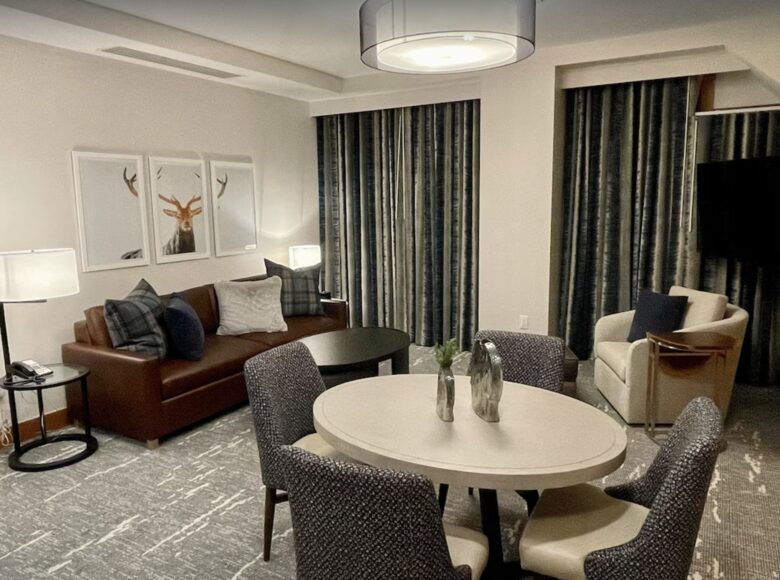 Summit Hotel Suite Ski-In/Ski-Out with Pool, Fitness, Spa - Big Sky, Montana