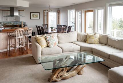 Barnegat Light Ocean Front Shore House - Barnegat Light, New Jersey