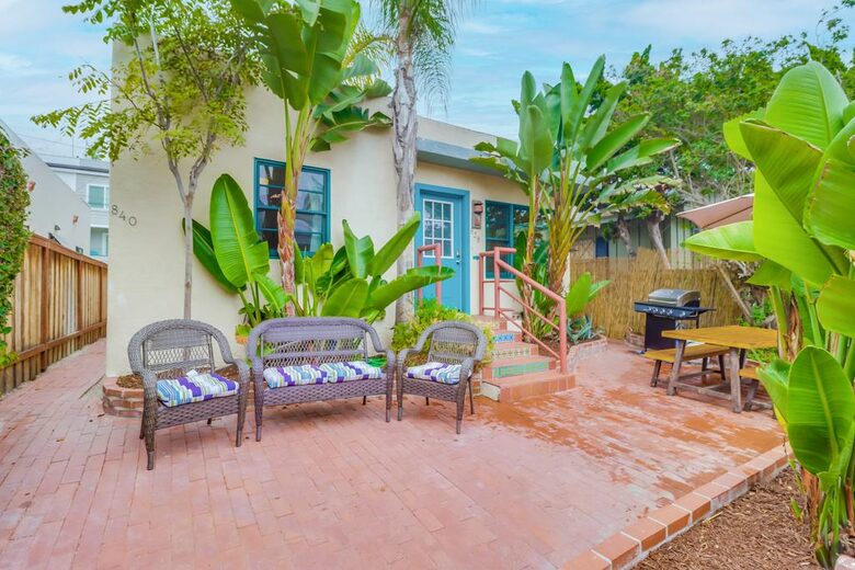 Mermaid's Cove Nestled Between Beach and Bay! - San Diego, California