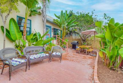 Mermaid's Cove Nestled Between Beach and Bay! - San Diego, California