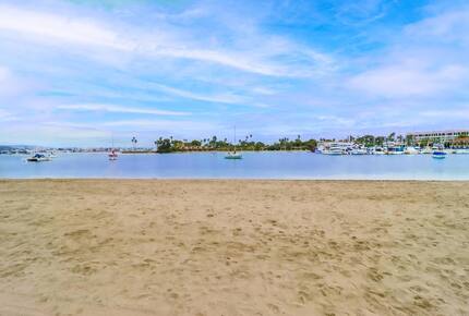 Mermaid's Cove Nestled Between Beach and Bay! - San Diego, California