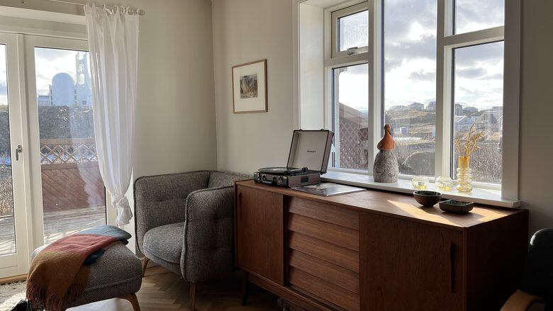 Two-story house by the sea - Stykkishólmur, Iceland