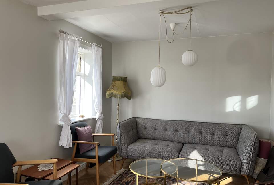 Two-story house by the sea - Stykkishólmur, Iceland