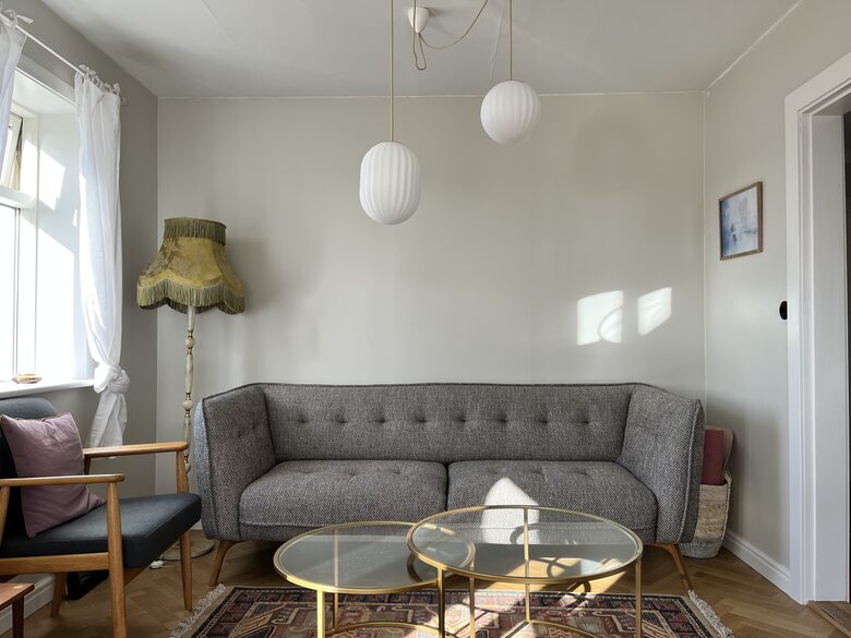 Two-story house by the sea - Stykkishólmur, Iceland