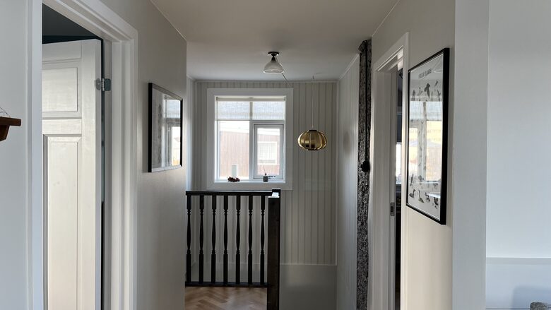 Two-story house by the sea - Stykkishólmur, Iceland