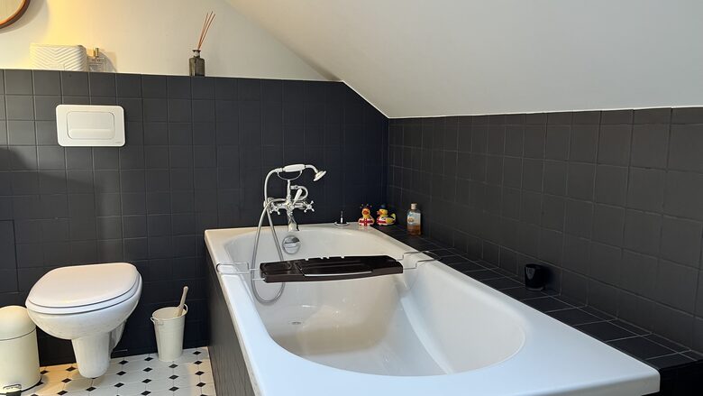 Two-story house by the sea - Stykkishólmur, Iceland