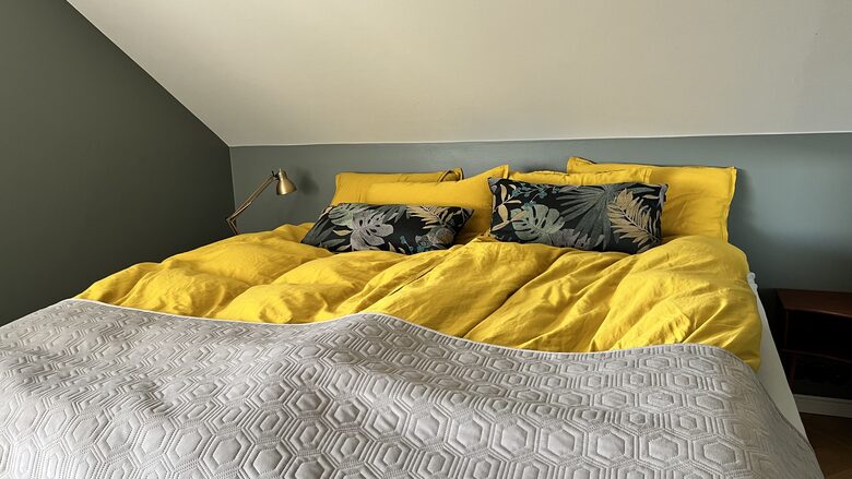 Two-story house by the sea - Stykkishólmur, Iceland